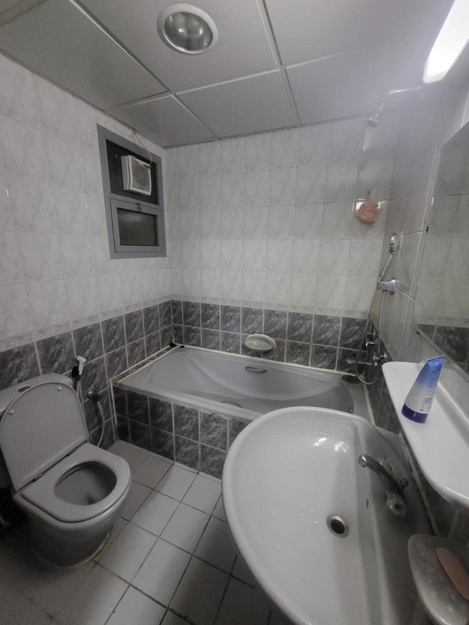 Corniche Full Studio Apartment Abu Dhabi Exterior photo